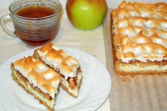 Немецкий яблочный песочный пирог — нежнее облака